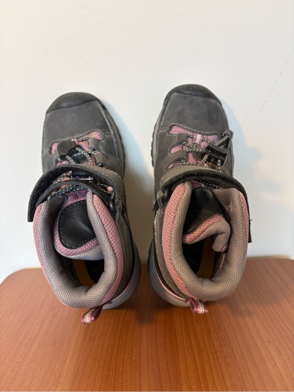 Keen Youth Girls Targhee Waterproof Hiking Boots Size 11 in Grey and Purple - Picture 6 of 10